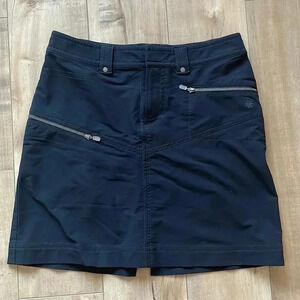 4/$25 Athleta Black Zippered Skirt Sz 6